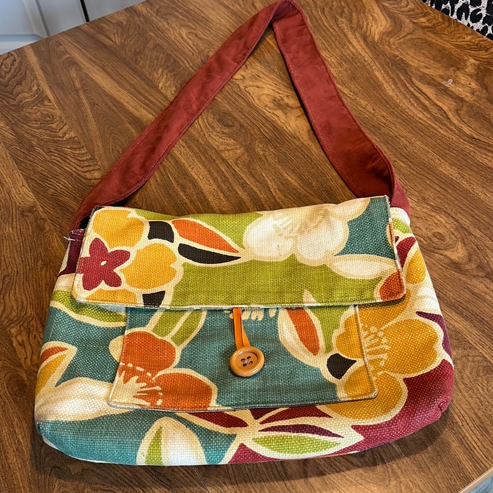 Handmade shoulder bag